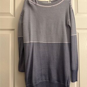Free People XS Striped Navy and White sm imperfection storage